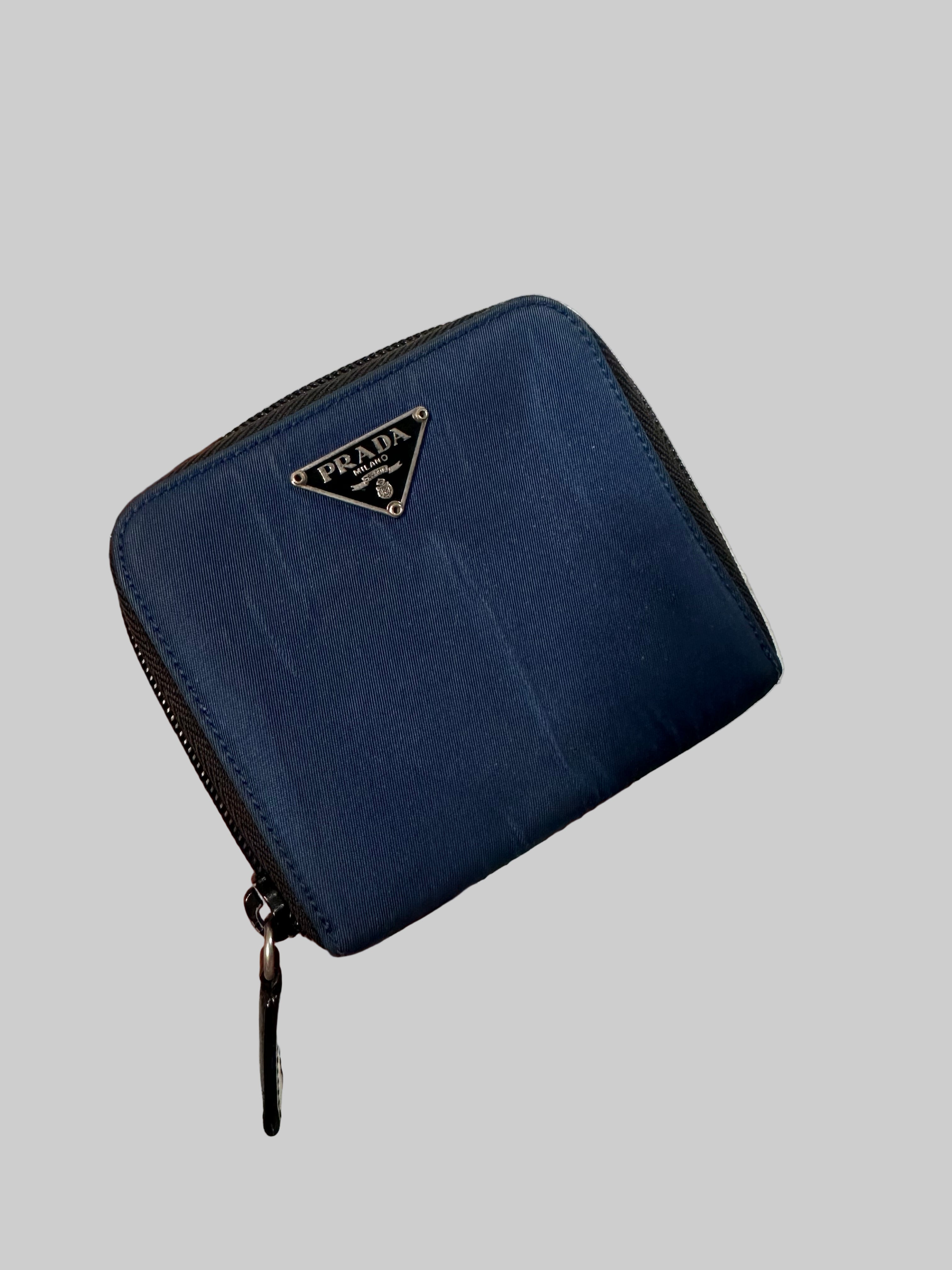 Prada kleine Geldbörse blau