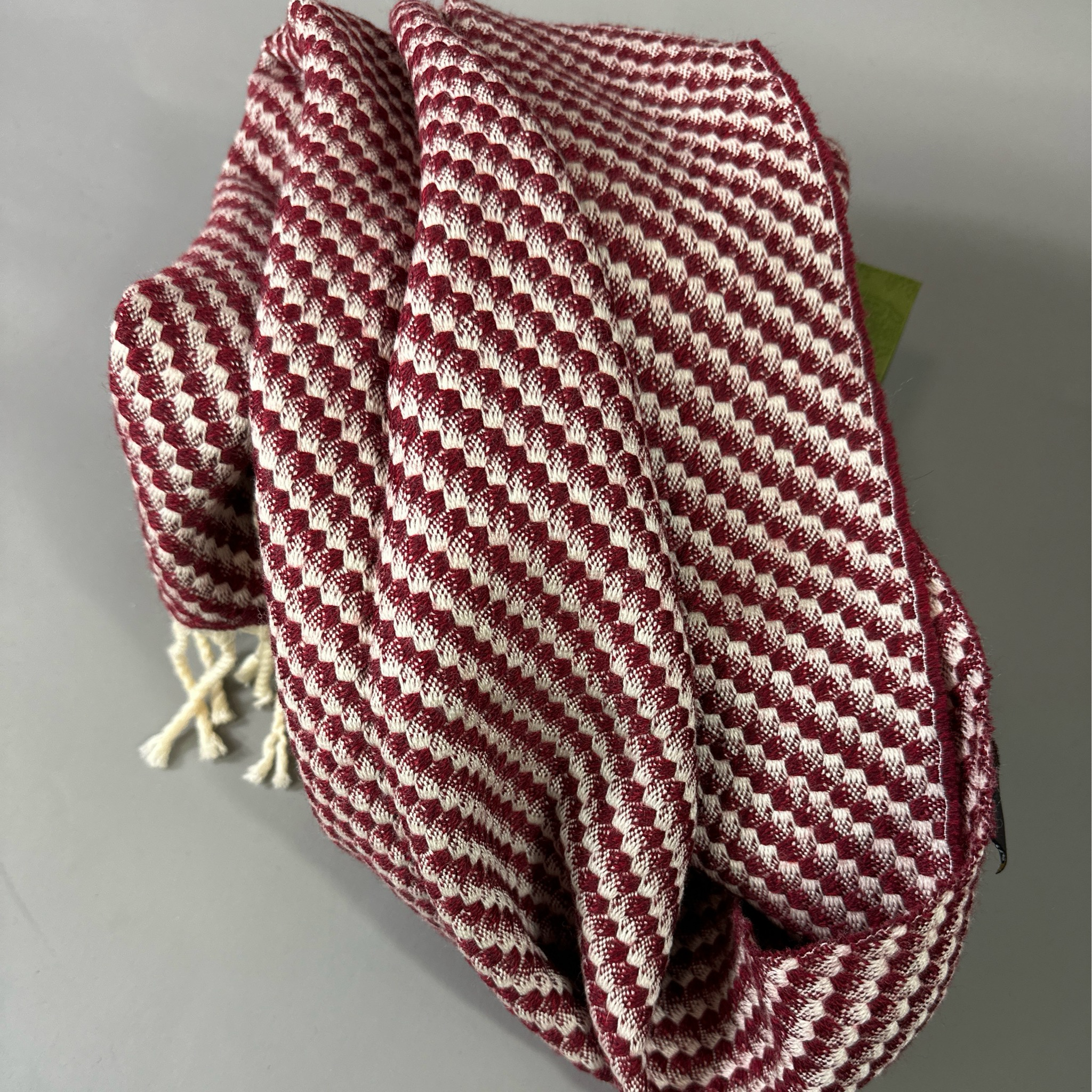 Fendi scarf woven in red and white wool