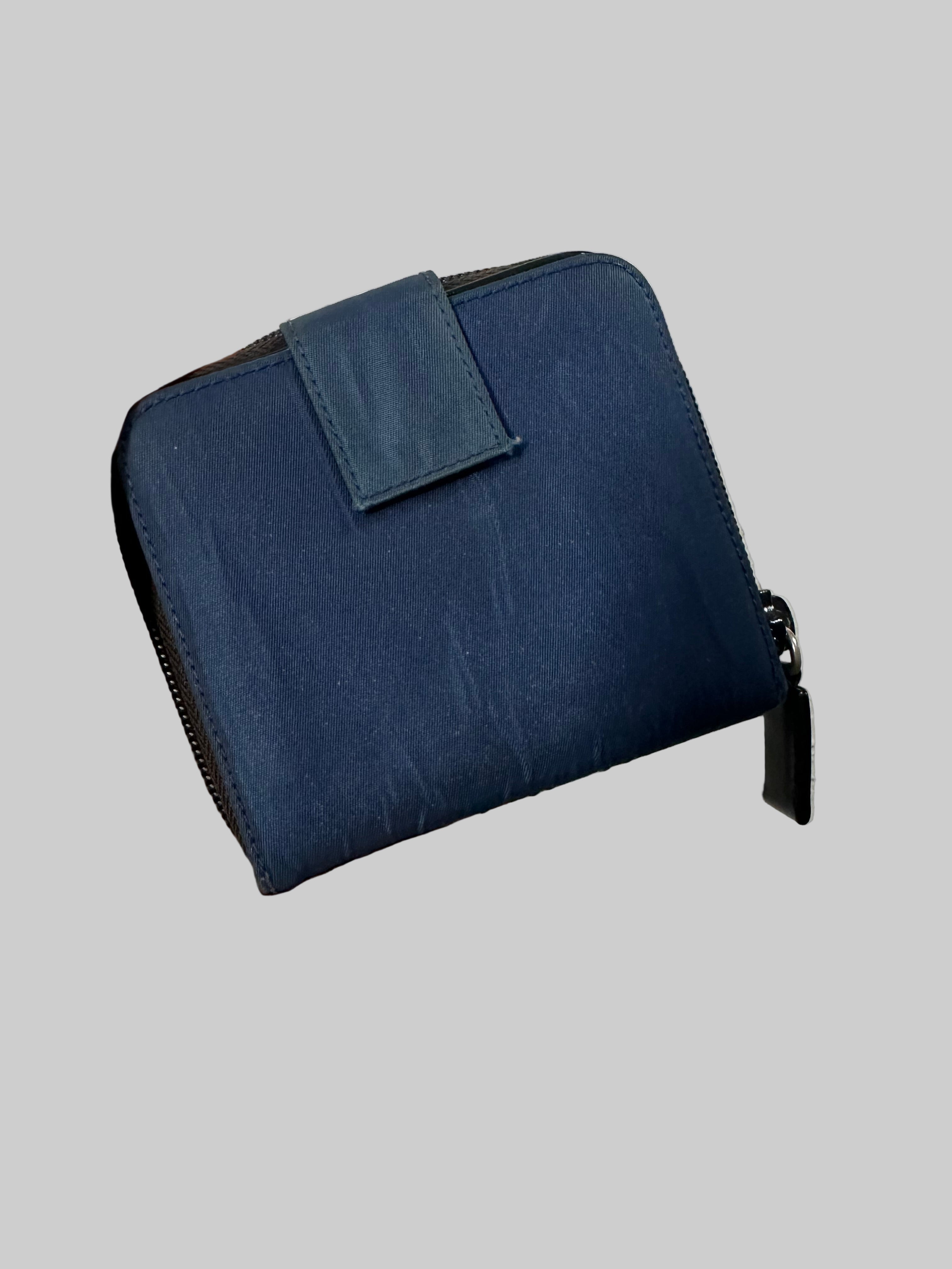 Prada kleine Geldbörse blau