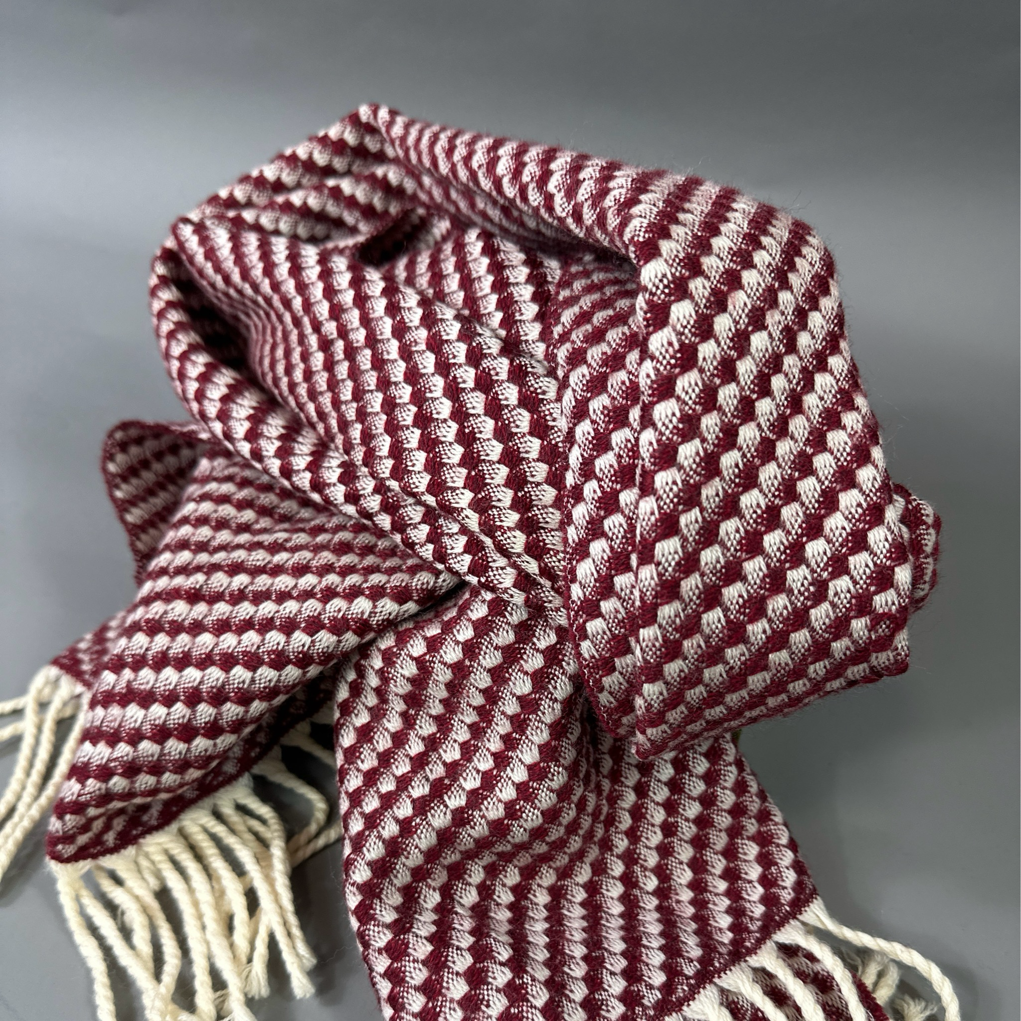 Fendi scarf woven in red and white wool