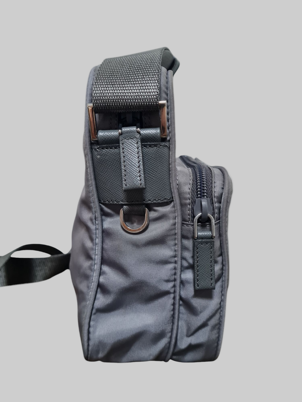 Prada Umhängetasche aus Nylon
