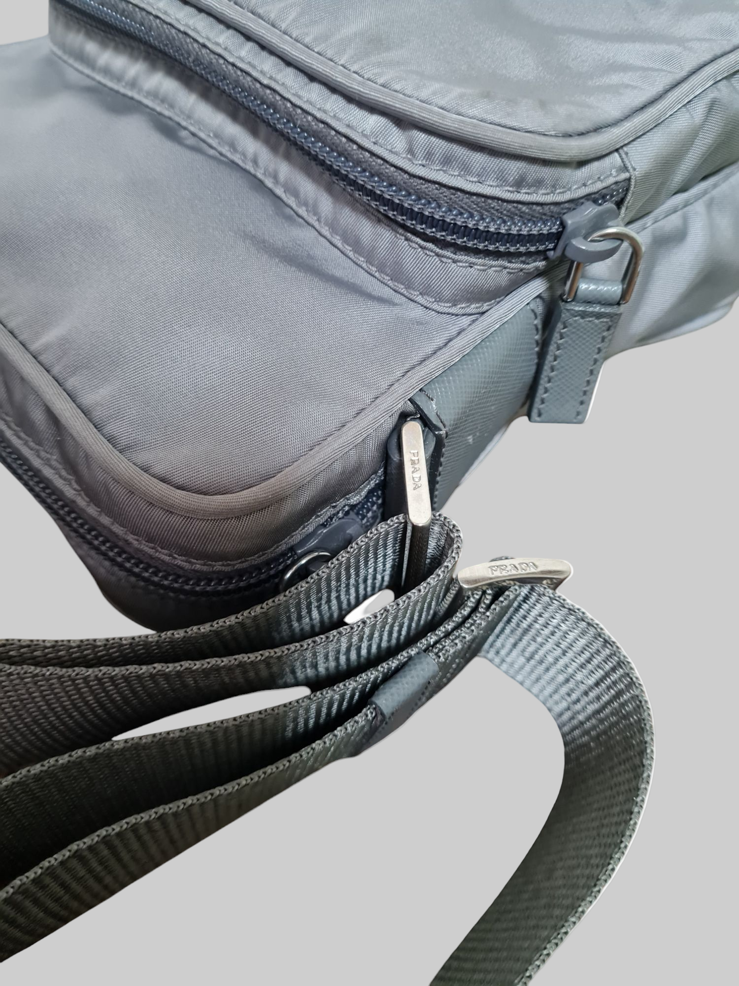 Prada Umhängetasche aus Nylon